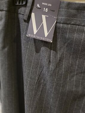 Worthington Women’s Gray Pinstripe Wide Leg Slacks